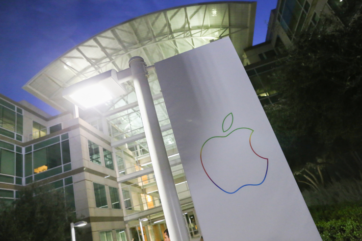 Live from Apple’s smaller iPhone and iPad event in Cupertino