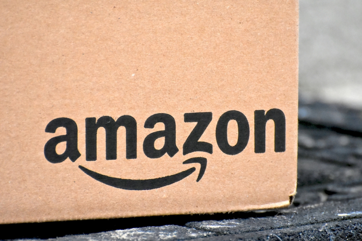 Amazon shipped over 5 billion items with Prime in 2017