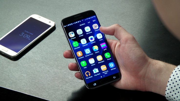 Samsung’s Galaxy S7 series is selling a lot better than the Galaxy S6 did