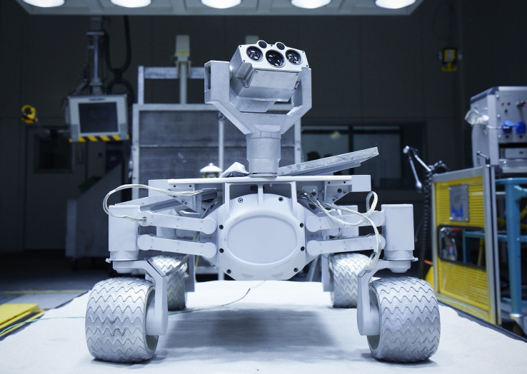 To the Moon! Lunar XPRIZE team looks to send Wikipedia into space aboard homemade rover