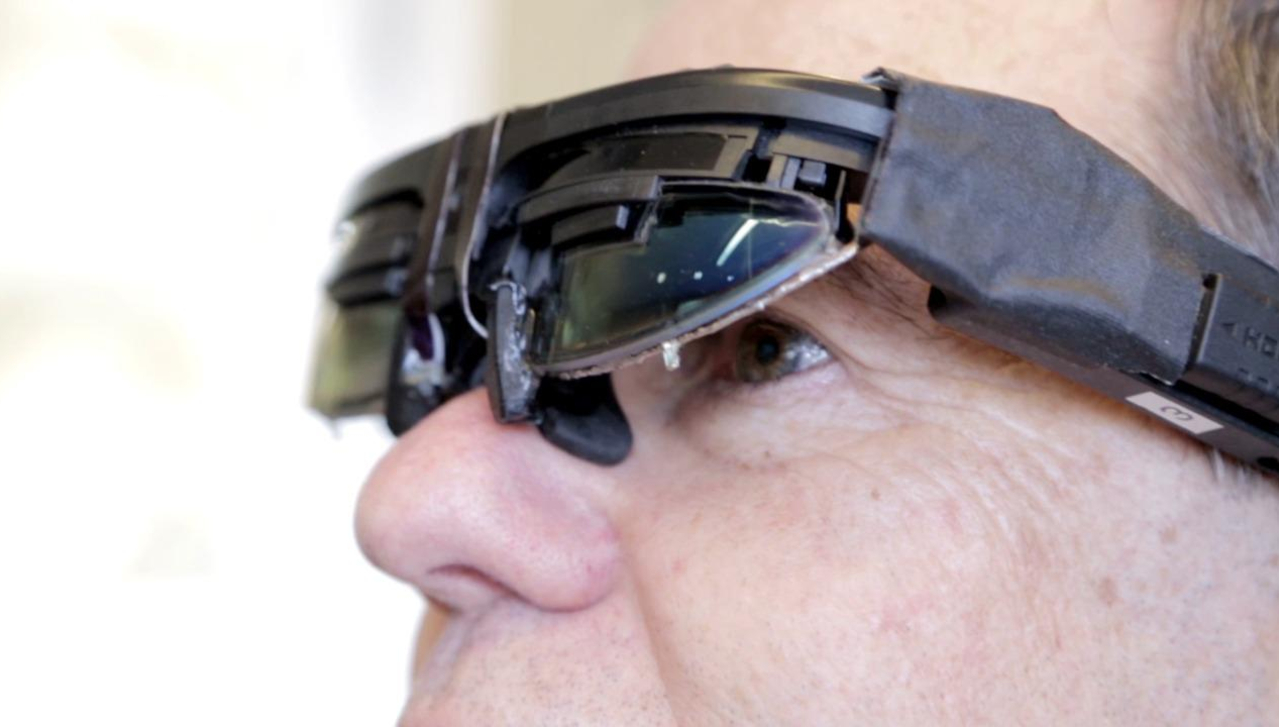 Eyefluence shows us how we’ll be able to navigate screens with our eyes