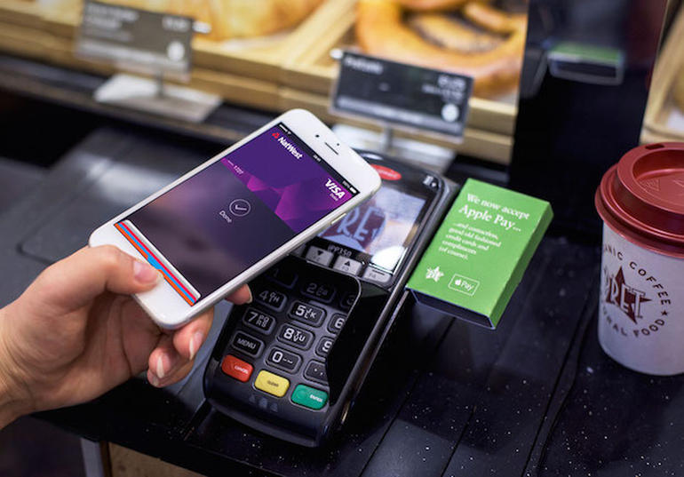 Apple Pay launches in France