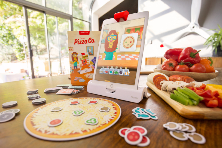 Osmo’s new Pizza Co. game uses augmented reality to teach kids about running a business