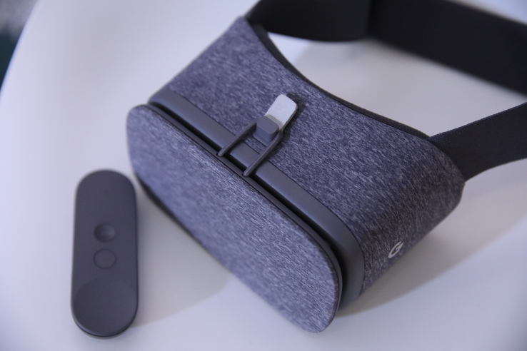 Google’s Daydream View VR headset arrives in stores November 10