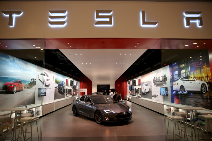 Tesla will move to open Richmond store after DMV win