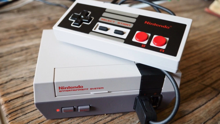 Nintendo reportedly sold 196,000 NES Classic Edition consoles last month