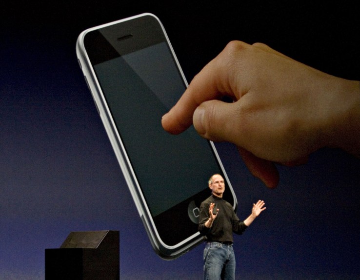 Celebrate the iPhone’s 10th birthday by watching the gleeful original announcement