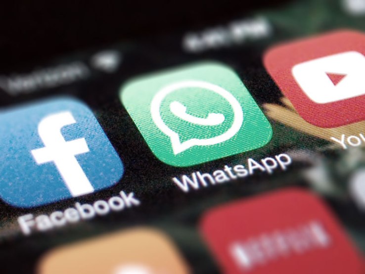 WhatsApp tests real-time location sharing in its app