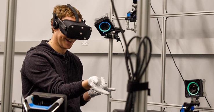 Zuckerberg shows off Oculus gloves for typing in VR