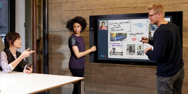 Microsoft lets companies lease the Surface Hub