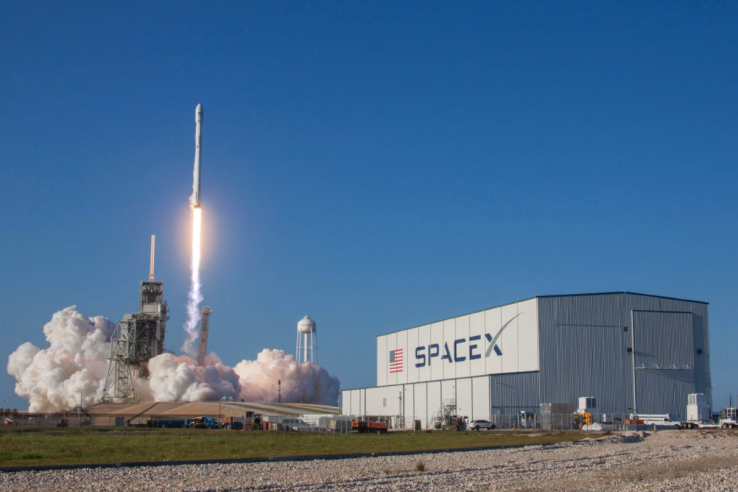 Weekly Roundup: A big win for SpaceX, Congress votes to let ISPs sell your browsing history