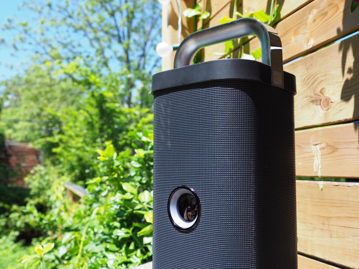 Brookstone’s all-weather Big Blue Party Wi-Fi Speaker sounds great and has Chromecast