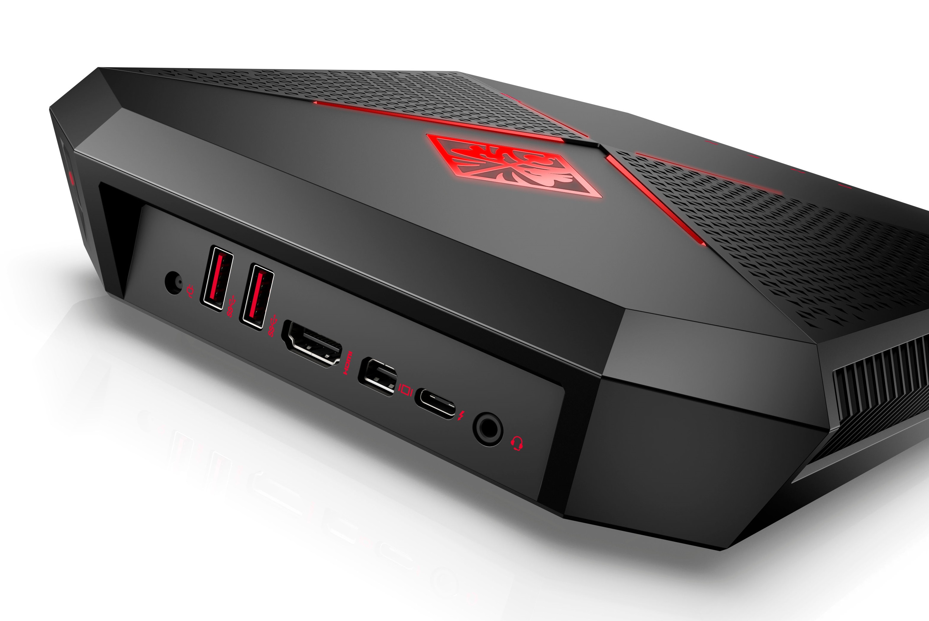 HP embraces VR with Omen X Compact Desktop, adds external graphics dock solution