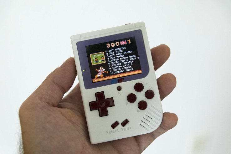 BittBoy is a retro pocket console that does a lot for very little