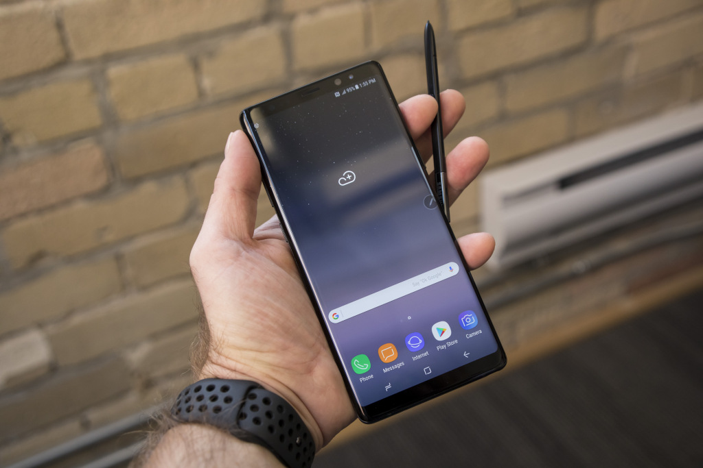 Samsung’s Galaxy Note 8 seems like the dream of the phablet realized