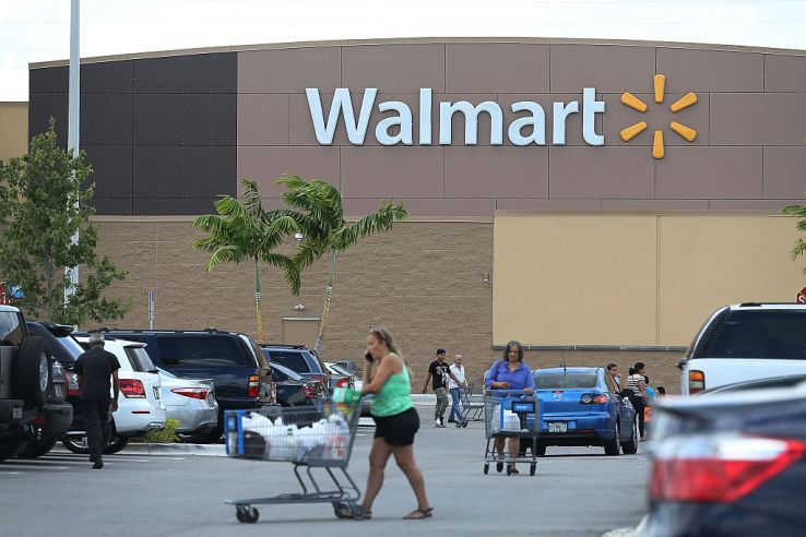 Walmart launches Mobile Express Returns to refund or exchange online items in physical stores