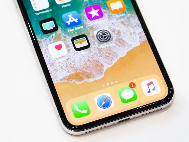 iPhone X's screen doesn't like sudden cold but Apple's working to fix the bug