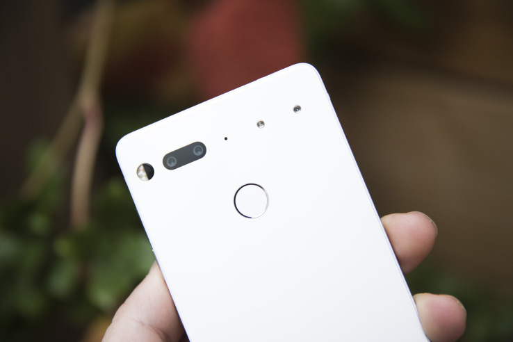 Essential Phone is the best deal in smartphones thanks to camera updates