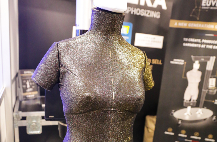 Euveka’s shape-shifting robotic mannequin could streamline the fashion and wearable industries