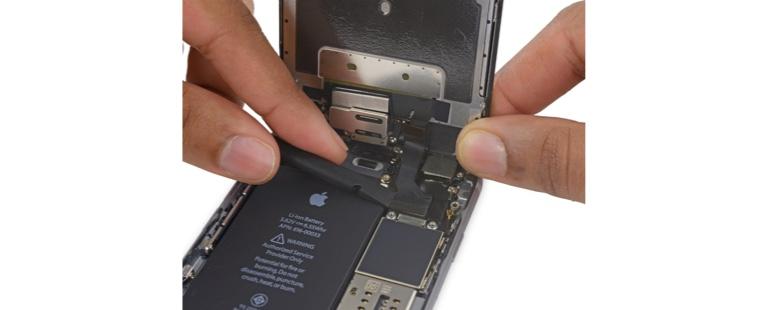 Getting Apple to replace your iPhone's failing battery is a bigger hassle than it should be