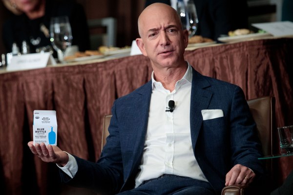 What business leaders can learn from Jeff Bezos’ leaked texts