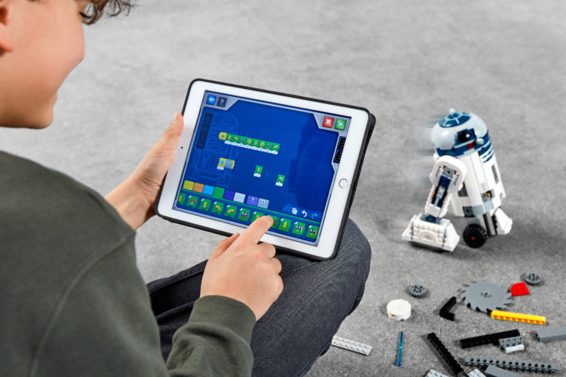 Lego introduces a new STEM Star Wars kit